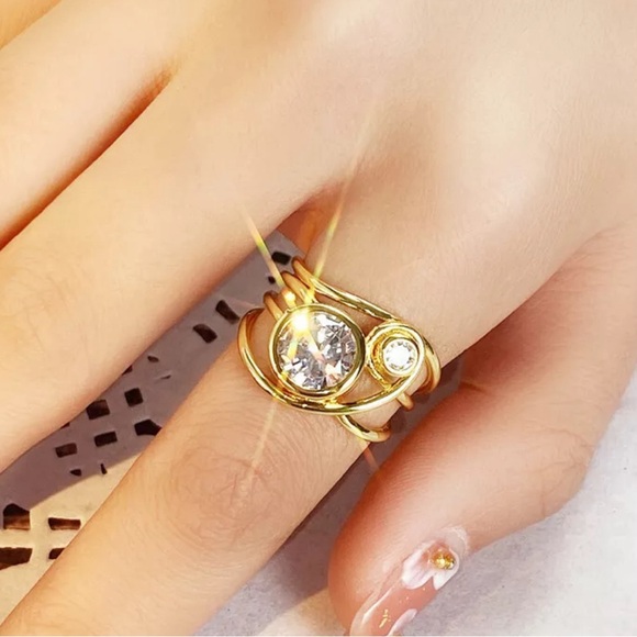 Flower rings - Picture 3 of 4